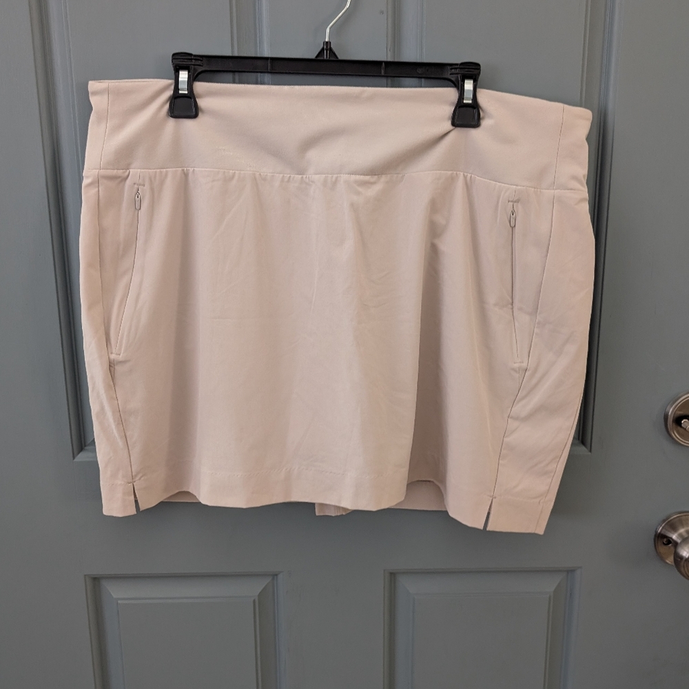 Athleta Soho Skort Women's size 18 Beige Lined Activewear